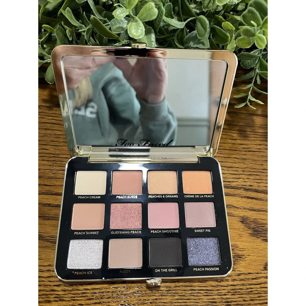 Too Faced White Peach Peaches & Cream Eyeshadow Palette-12 Shades-NIB